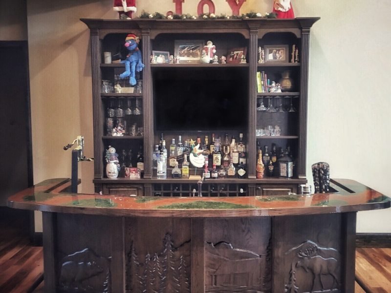 refined mountain lodge cabin bar with wilderness decor